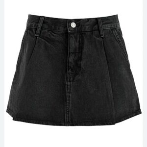 FRAME
Pleated Denim Miniskirt